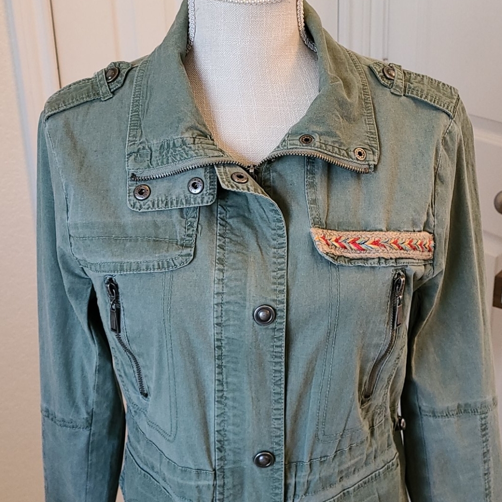 Daytrip Jacket "M"😍 - Picture 8 of 14